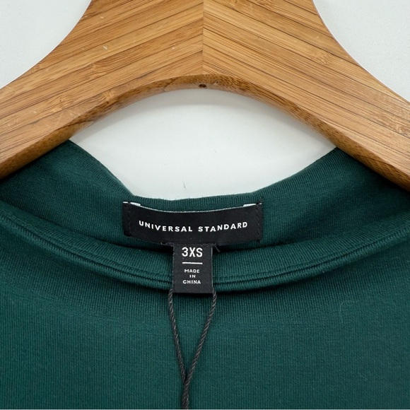 Universal Standard Petra Liquid Jersey Top Dolman High Neck Forest Green 3XS - Picture 5 of 14